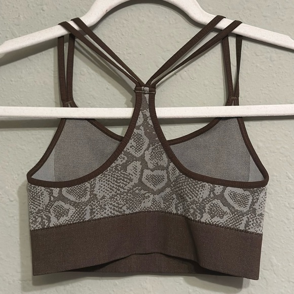 NWOT Bombshell Sportswear Sz XS Brown Snakeskin Sports Bra Racerback ~ - Picture 2 of 8
